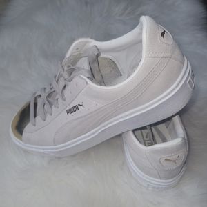 Puma women's shoes platform fenty style